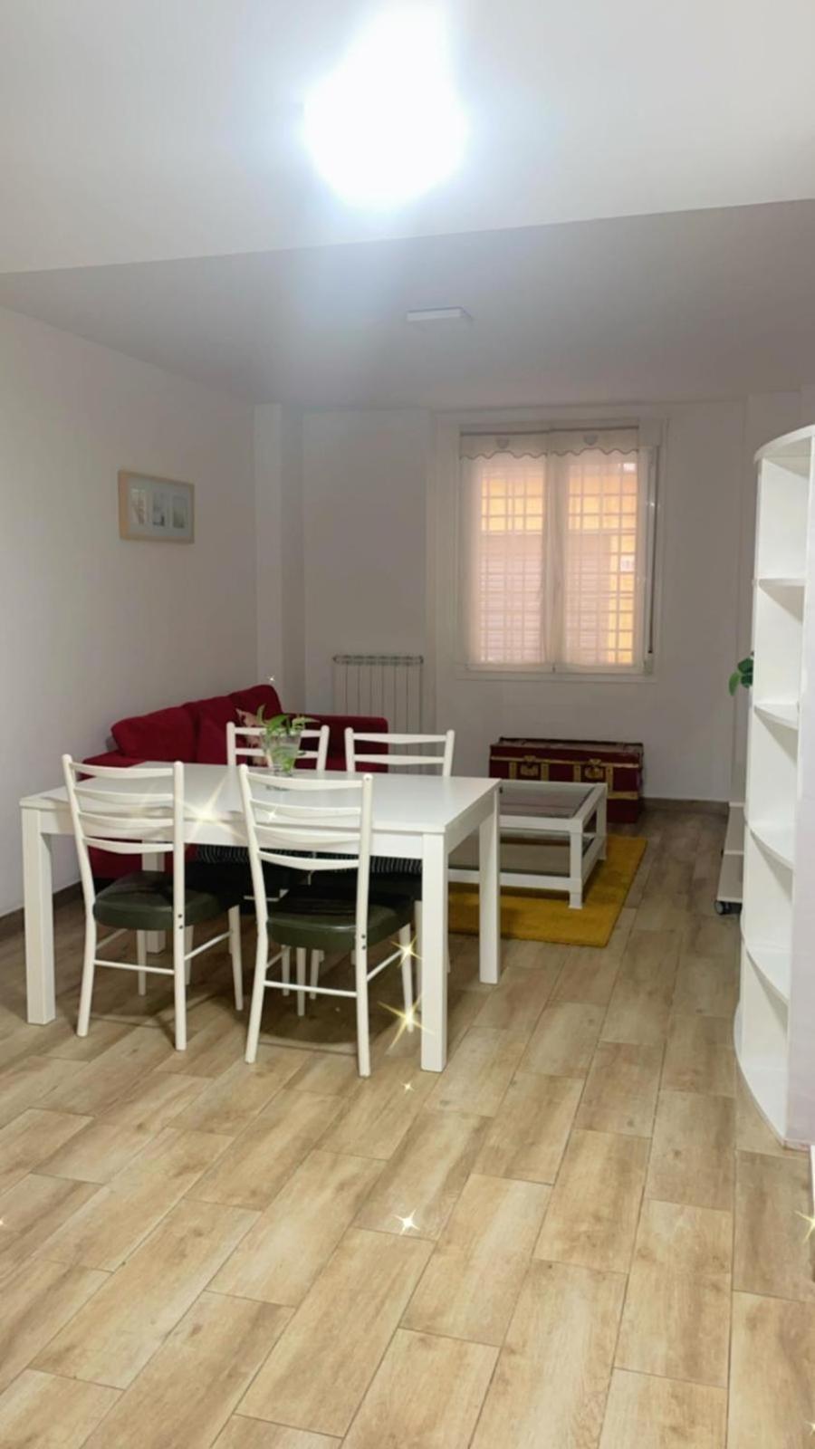 Calle Armas 105 Apartment *